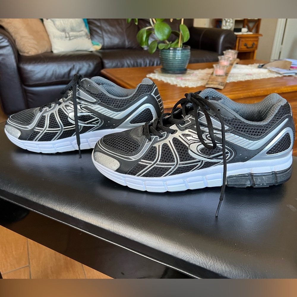 Mens Sneakers